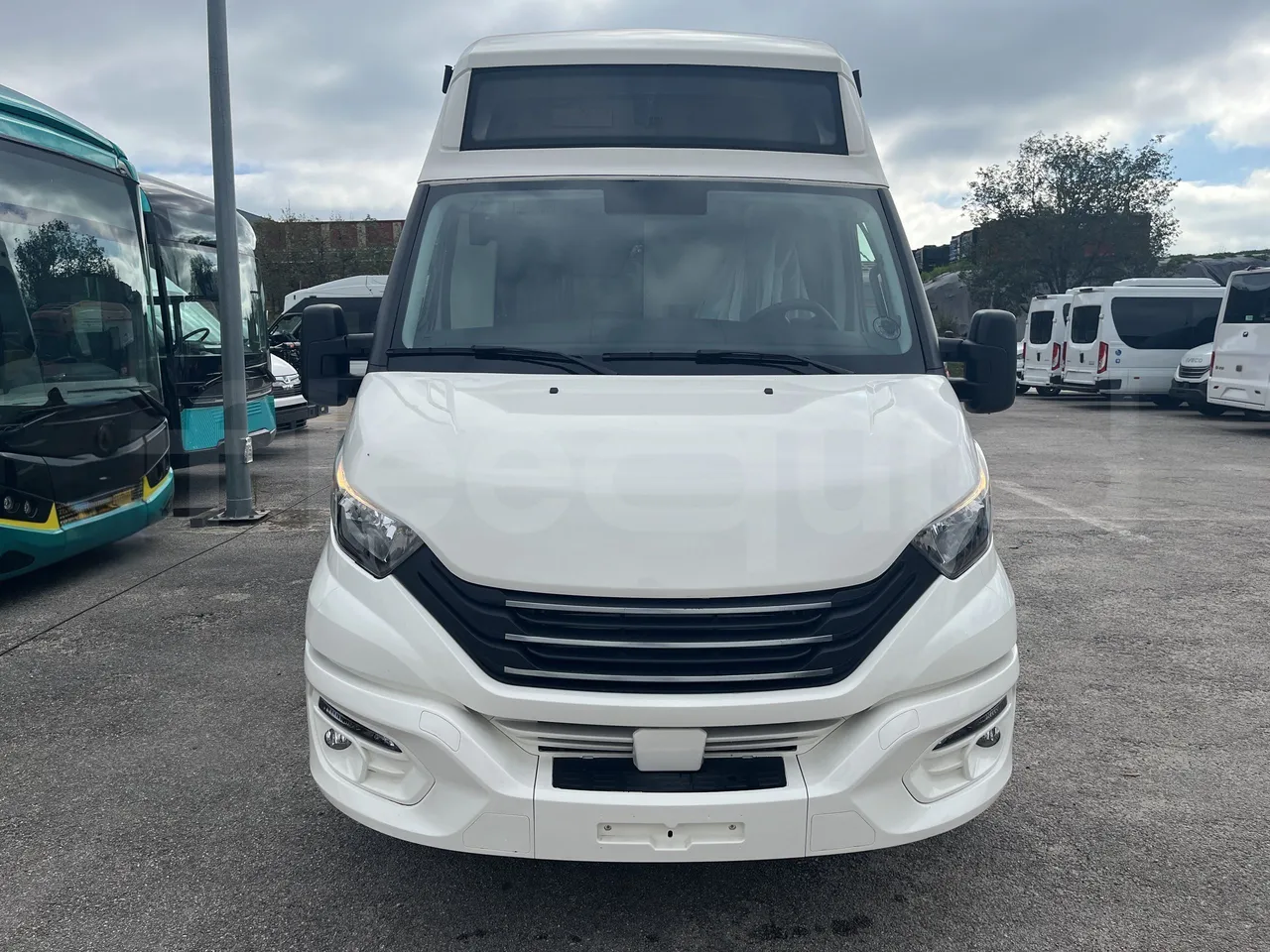 Iveco Daily - Front