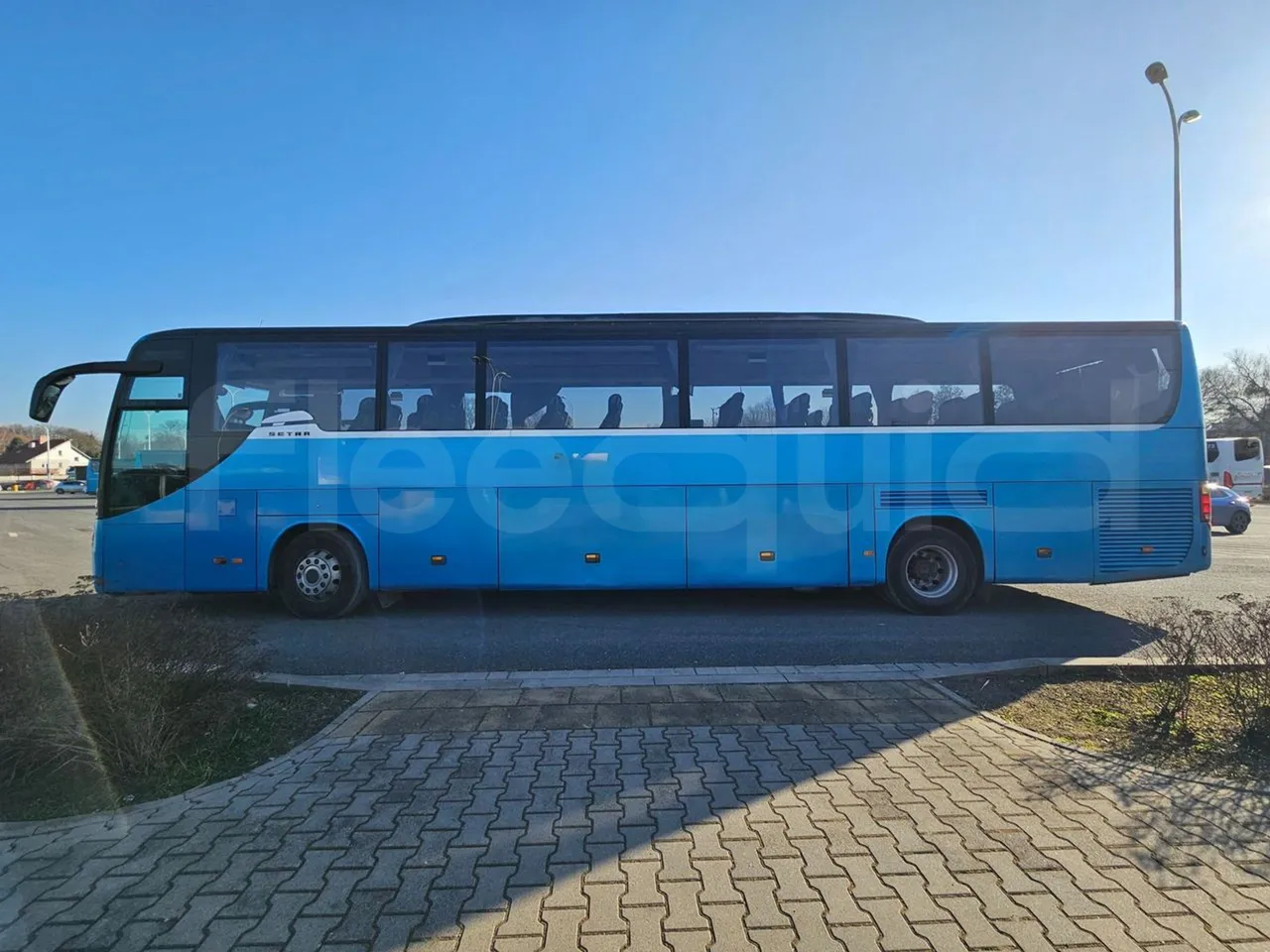 Setra S416 GT-HD/2 - EUR5 - 315kW - 13.020m - 3/4 front right doors