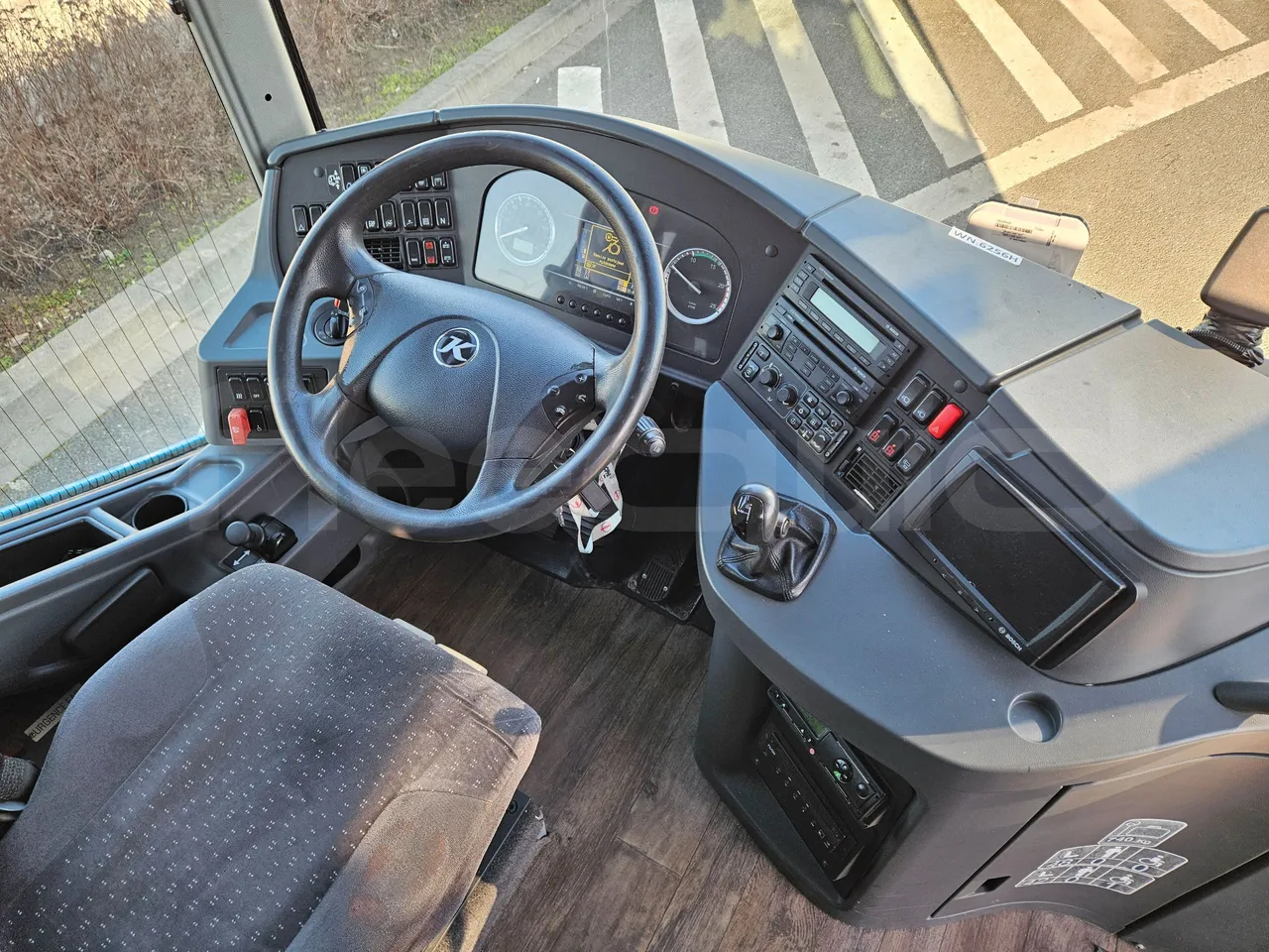 Setra S416 GT-HD/2 - EUR5 - 315kW - 13.020m - buttons panels on