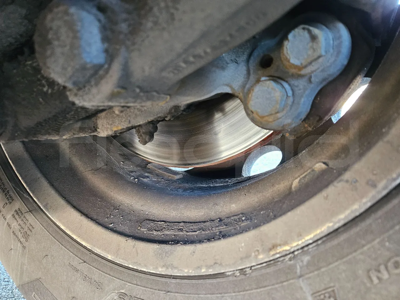 Setra S416 GT-HD/2 - EUR5 - 315kW - 13.020m - front discs left