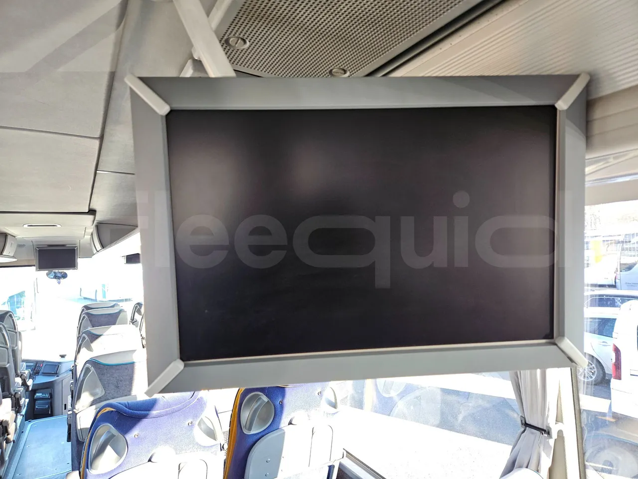 Setra S416 GT-HD/2 - EUR5 - 315kW - 13.020m - monitor detail photo