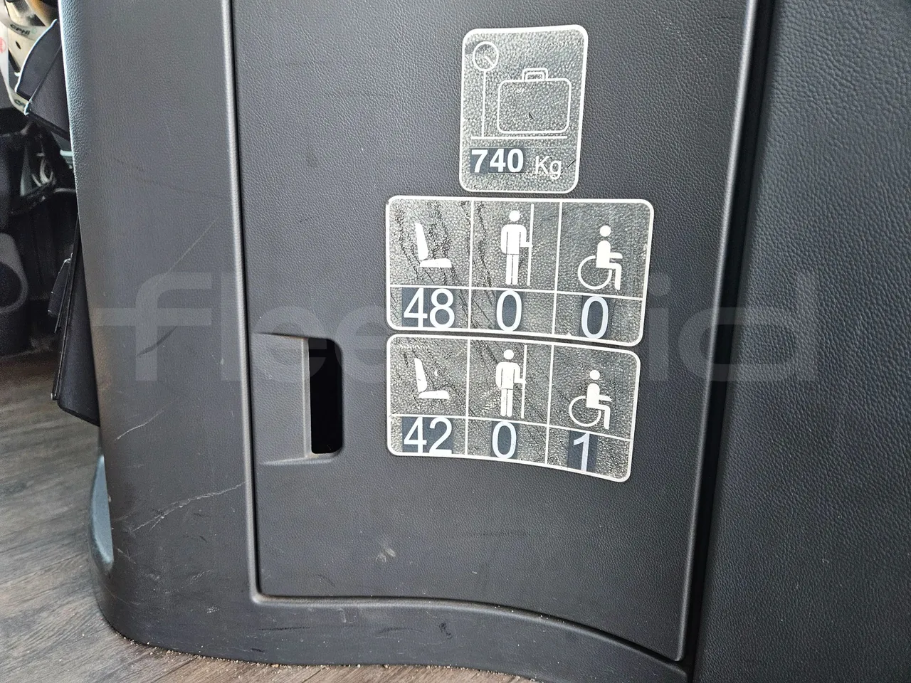 Setra S416 GT-HD/2 - EUR5 - 315kW - 13.020m - seat plate photo