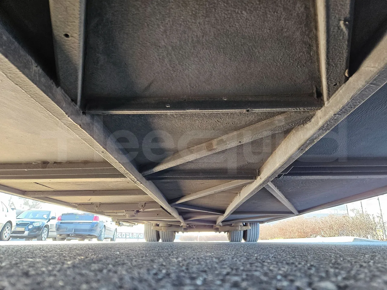 Setra S416 GT-HD/2 - EUR5 - 315kW - 13.020m - central undercarriage photo