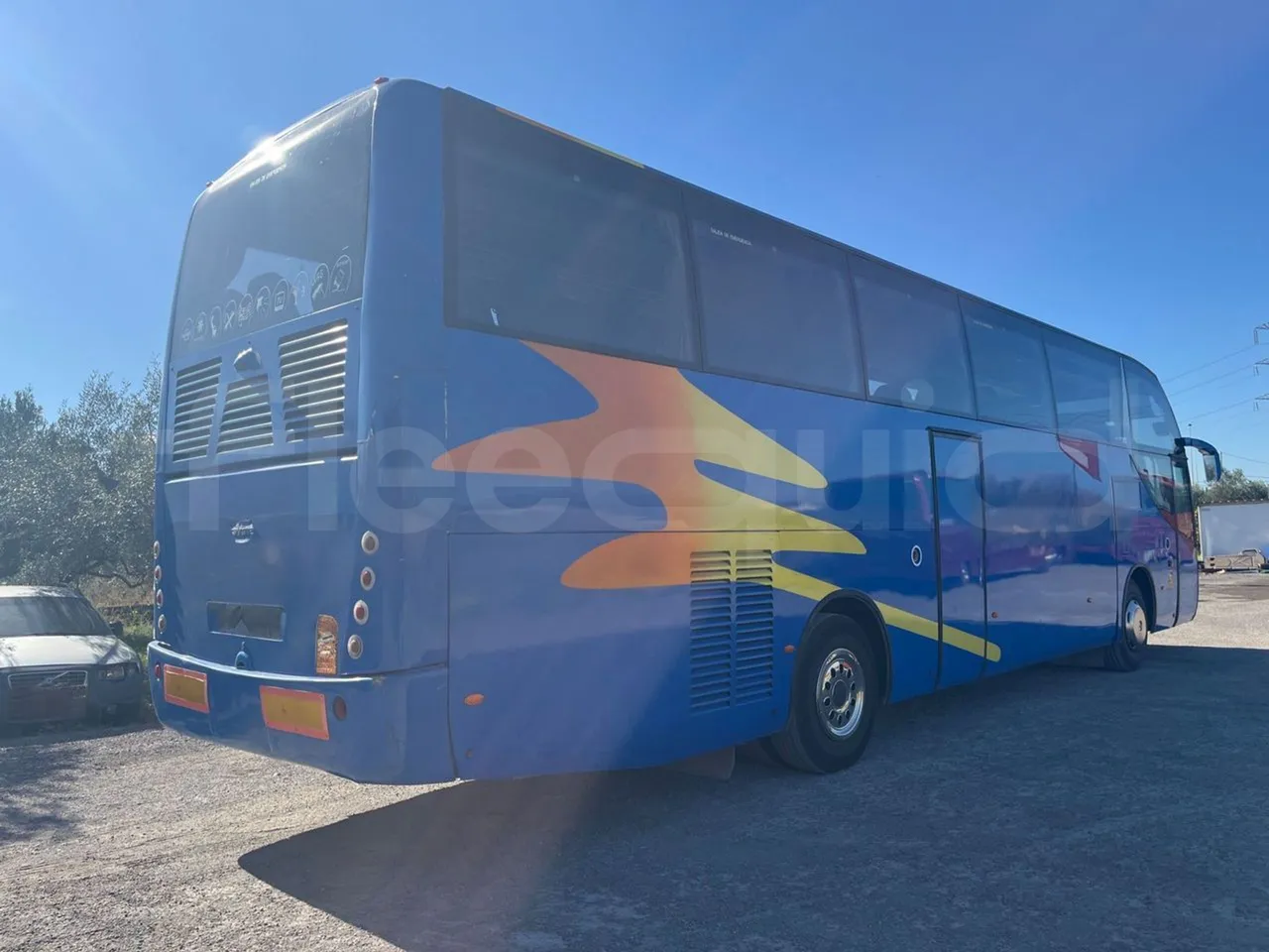 Mercedes-Benz OC 500 RF 	1842 - Euro4 - 315kW - 13mt - 3/4 right rear doors closed