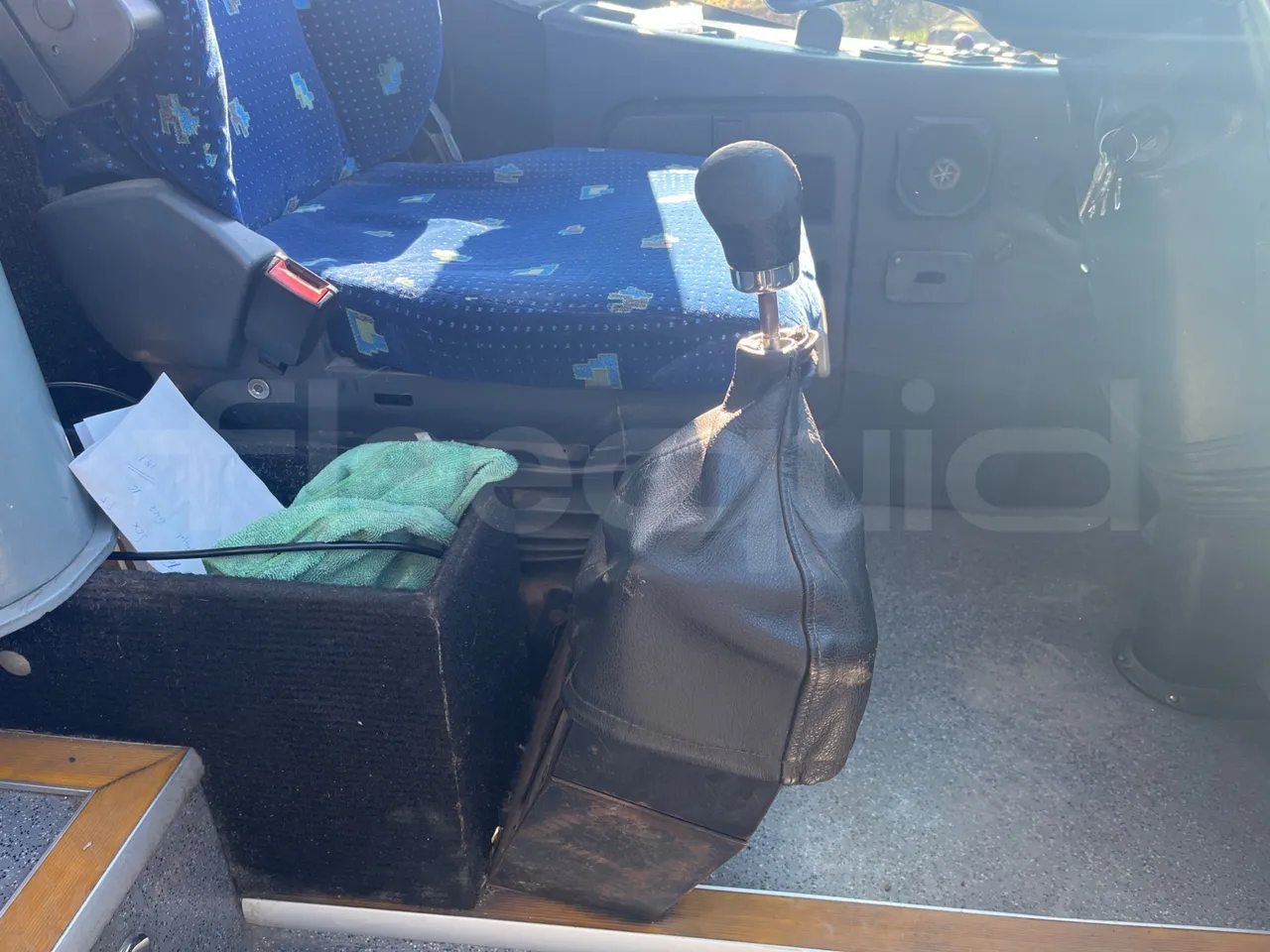 Mercedes-Benz OC 500 RF 	1842 - Euro4 - 315kW - 13mt - handrails photo