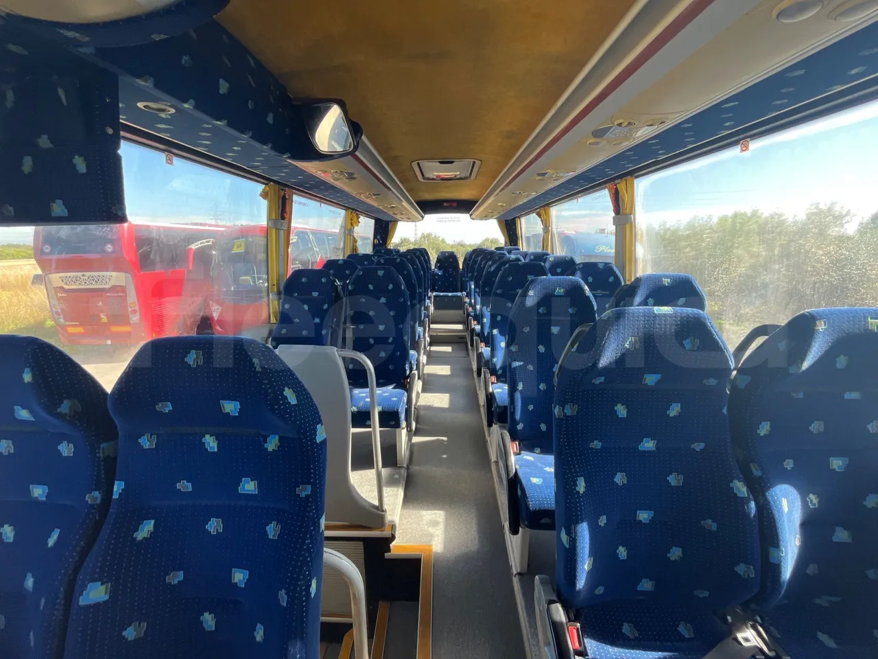 Mercedes-Benz OC 500 RF 	1842 - Euro4 - 315kW - 13mt - reverse view middle aisle