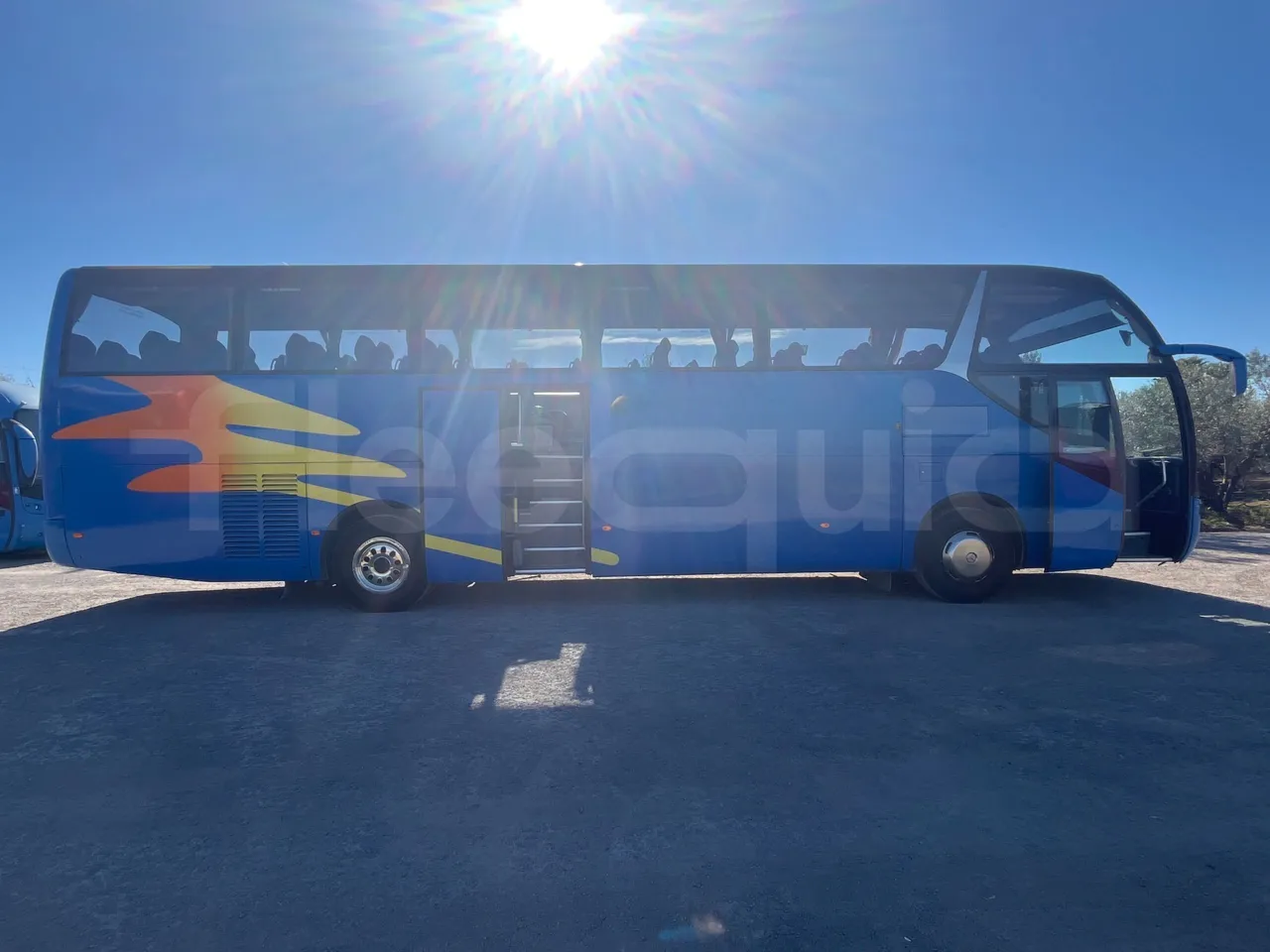 Mercedes-Benz OC 500 RF 	1842 - Euro4 - 315kW - 13mt - internal frame rust check