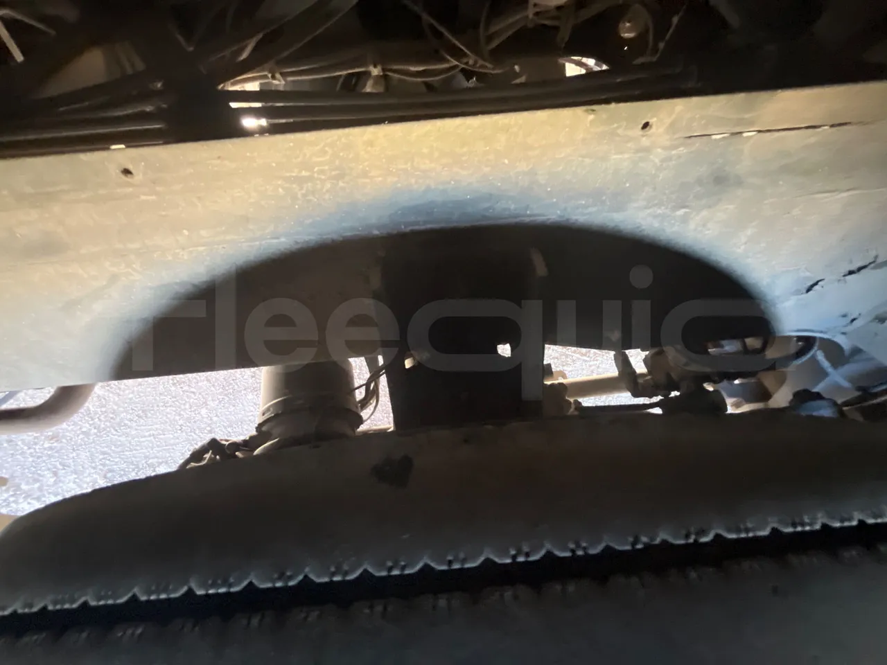 Mercedes-Benz OC 500 RF 	1842 - Euro4 - 315kW - 13mt - axle 3 air springs 2 right