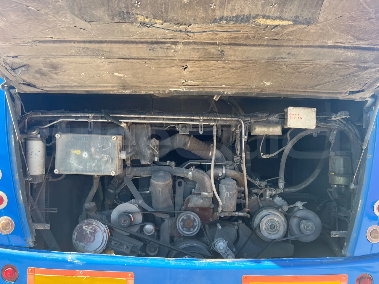 Mercedes-Benz OC 500 RF 	1842 - Euro4 - 315kW - 13mt - rear hatch open