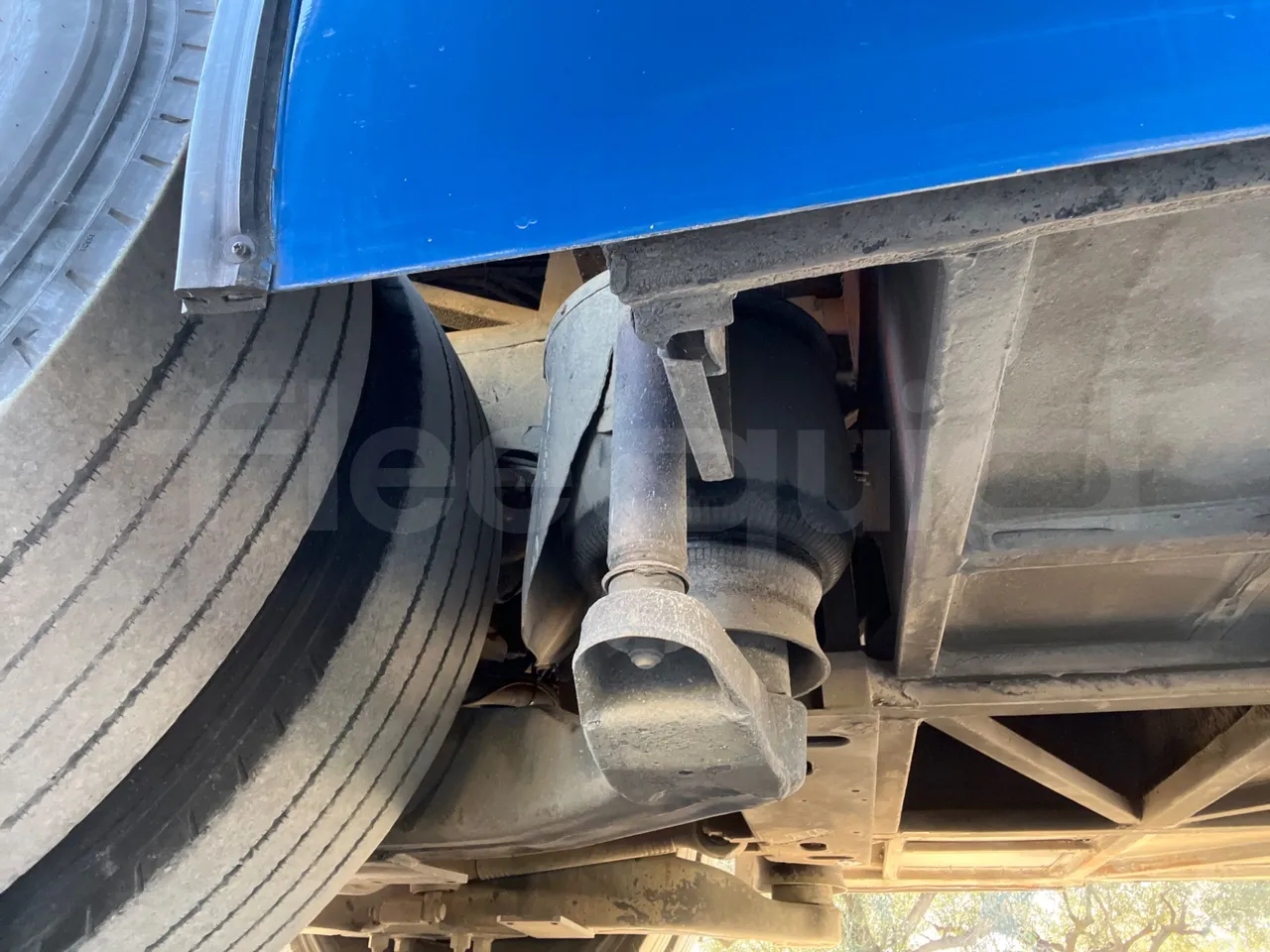 Mercedes-Benz OC 500 RF 	1842 - Euro4 - 315kW - 13mt - axle 3 left side