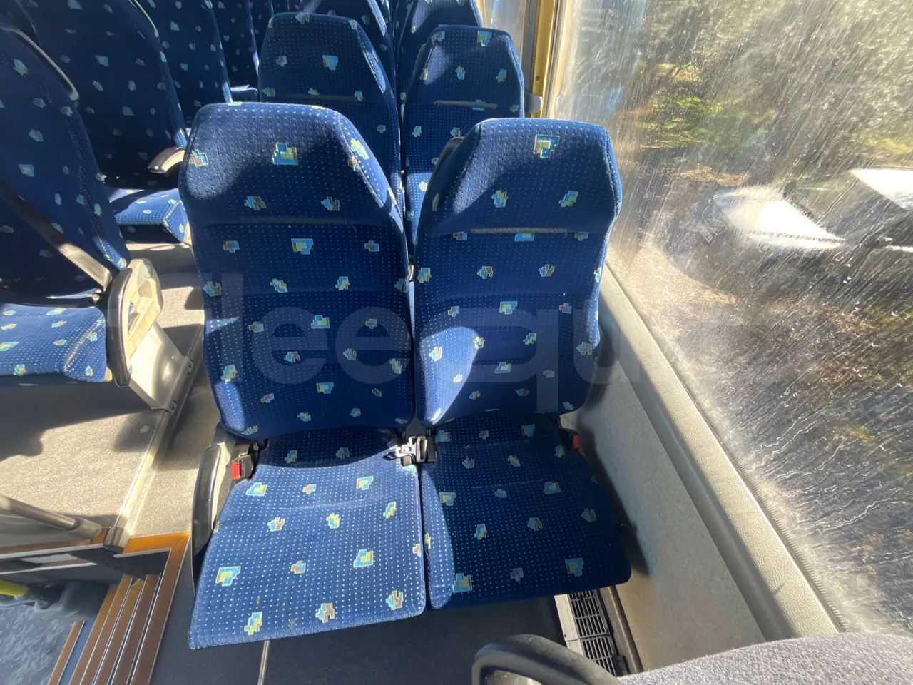 Mercedes-Benz OC 500 RF 	1842 - Euro4 - 315kW - 13mt - turntable internal (18m)