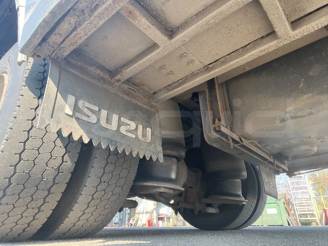 Isuzu Turquoise Anadolu - Euro5 - 140kW - 7.670mt - axle 2 caliper brakes left