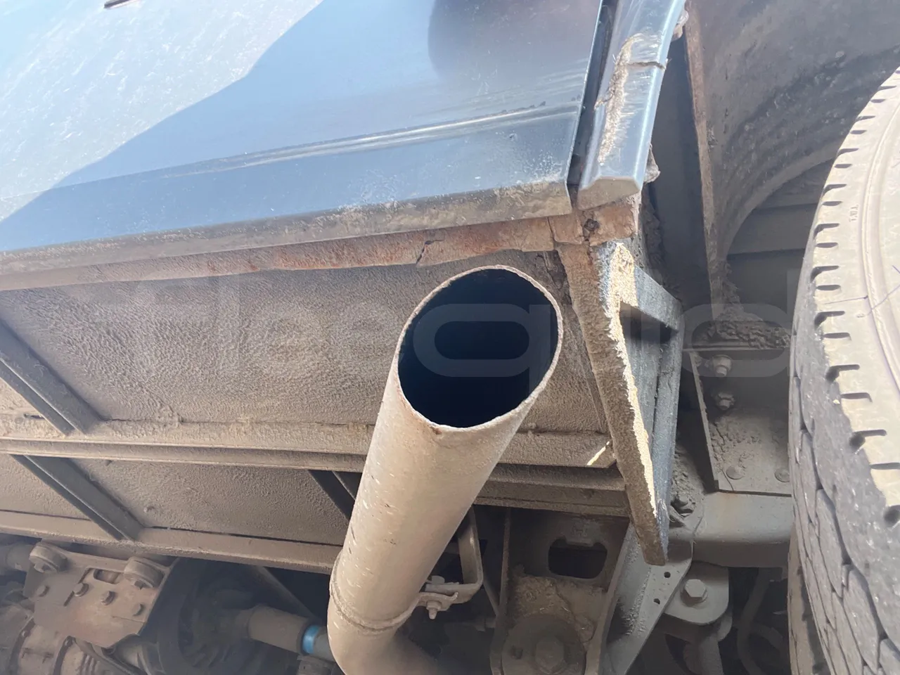 Isuzu Turquoise Anadolu - Euro5 - 140kW - 7.670mt - axle 2 caliper brakes right