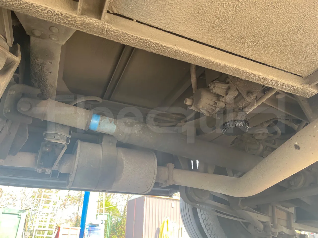 Isuzu Turquoise Anadolu - Euro5 - 140kW - 7.670mt - axel 3 caliper brakes left