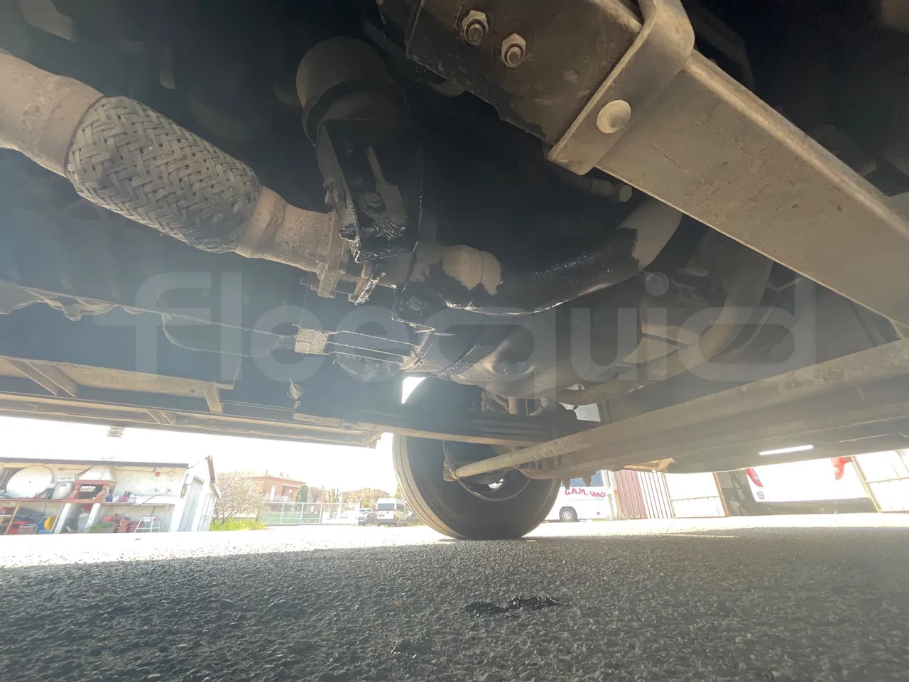 Isuzu Turquoise Anadolu - Euro5 - 140kW - 7.670mt - axel 2 leaf spring right