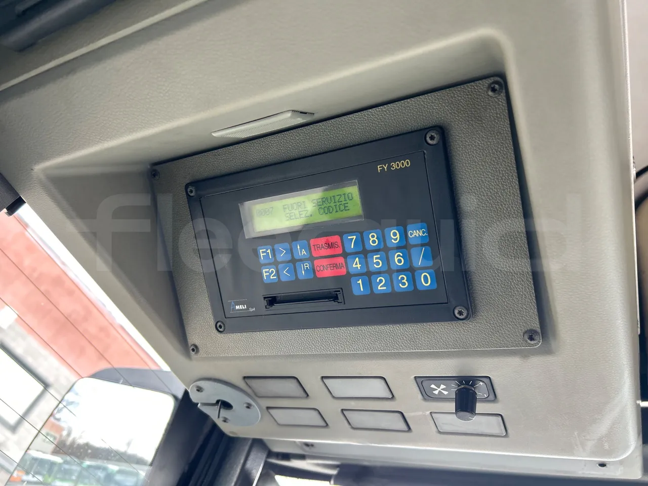 Mercedes-Benz O 530 G- 3P - Euro5 - 260kW - 17.940mt - command unit indicators