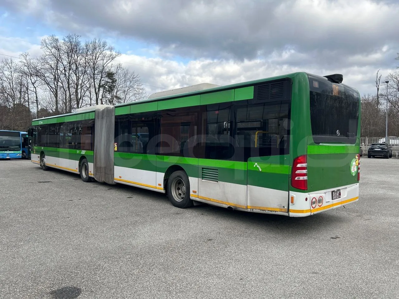 Mercedes-Benz O 530 G- 3P - Euro5 - 260kW - 17.940mt - 3/4 left rear side