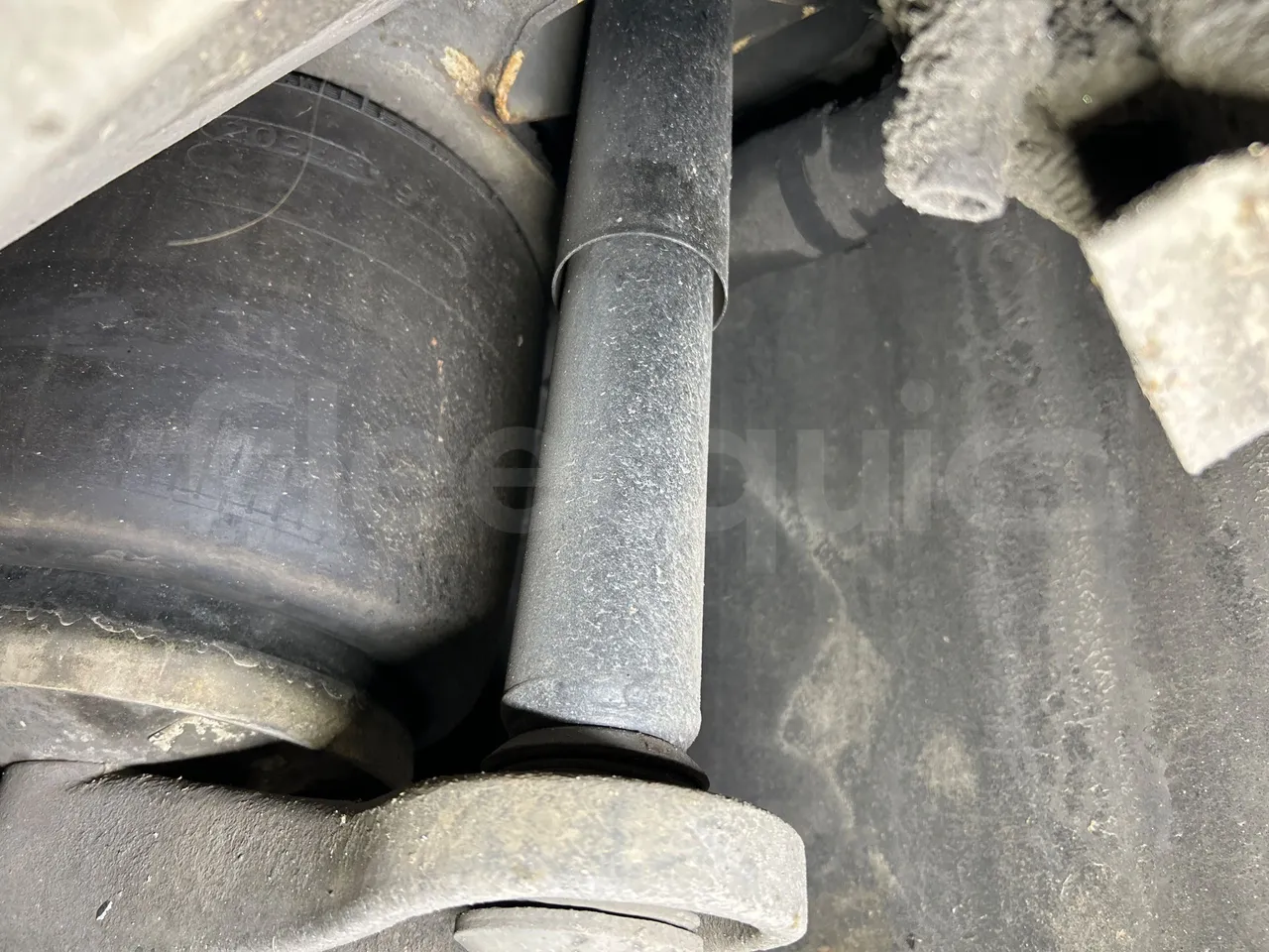 Mercedes-Benz O 530 G- 3P - Euro5 - 260kW - 17.940mt - axel 2 air springs 1 right