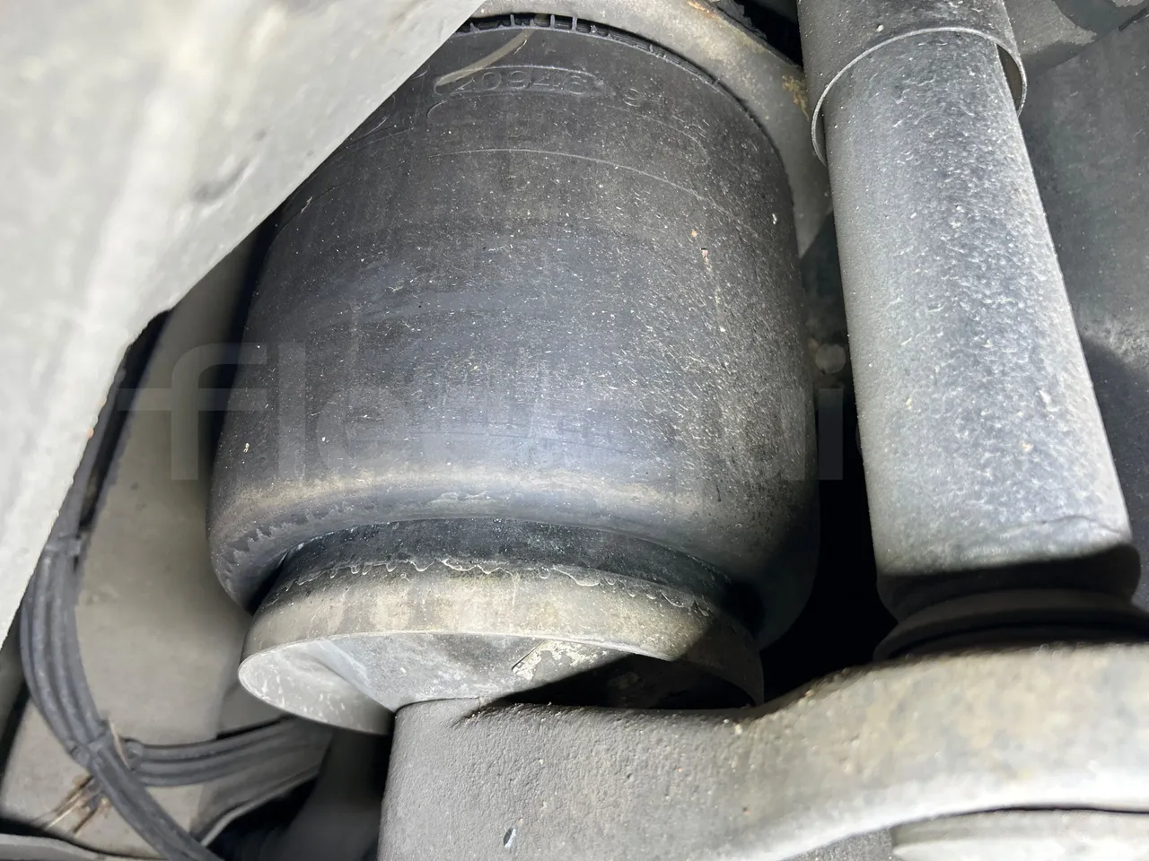 Mercedes-Benz O 530 G- 3P - Euro5 - 260kW - 17.940mt - axel 2 air springs 2 right