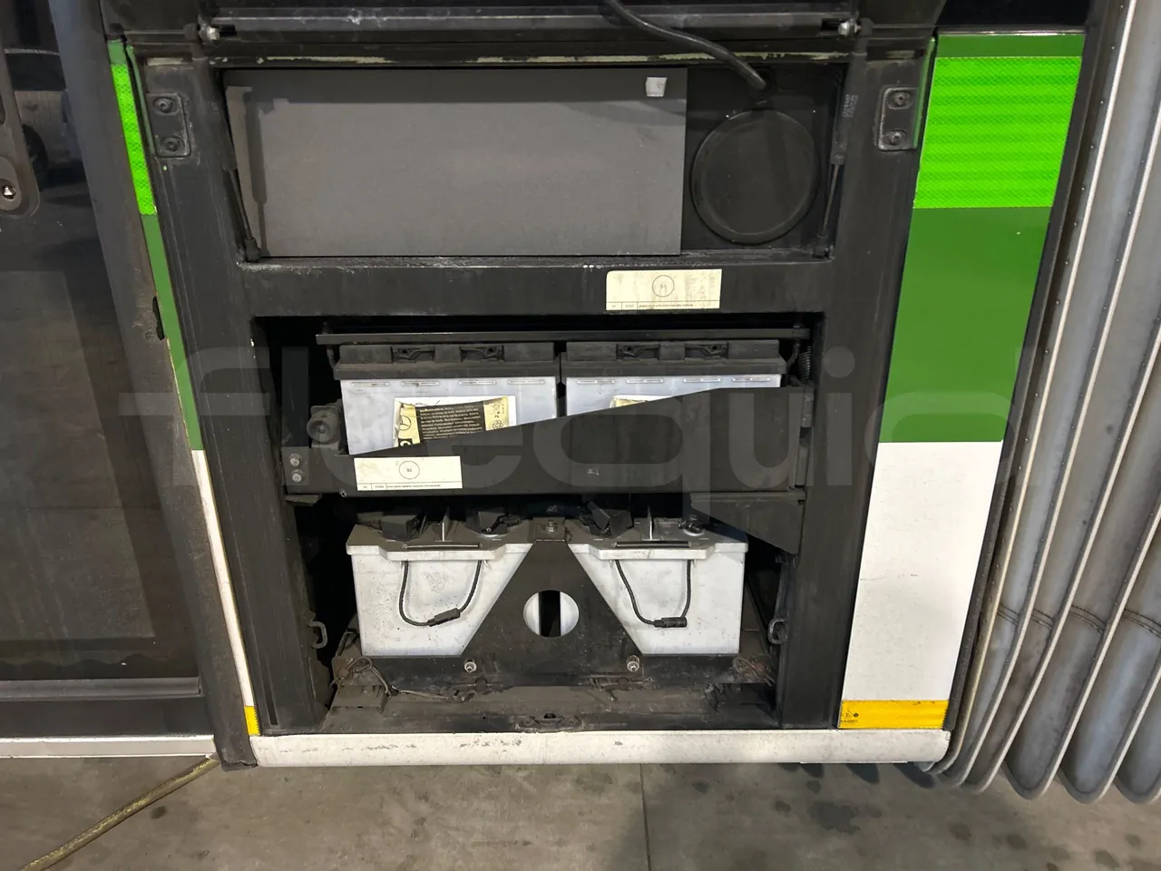 Mercedes-Benz O 530 G- 3P - Euro5 - 260kW - 17.940mt - external compartments photo