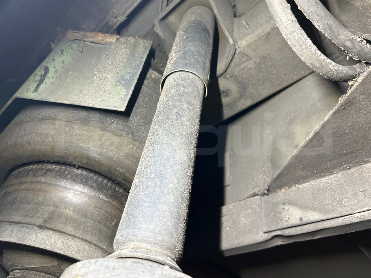 Mercedes-Benz O 530 G- 3P - Euro5 - 260kW - 17.940mt - axel 3 shock absorbers 1 right