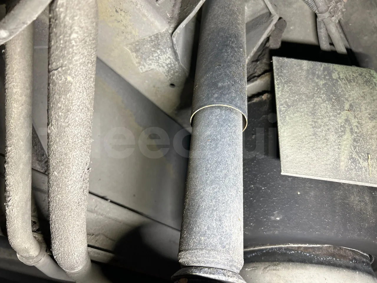 Mercedes-Benz O 530 G- 3P - Euro5 - 260kW - 17.940mt - axle 2 shock absorbers 1 left