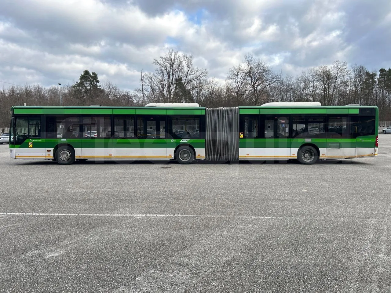 Mercedes-Benz O 530 G- 3P - Euro5 - 260kW - 17.940mt - left side photo