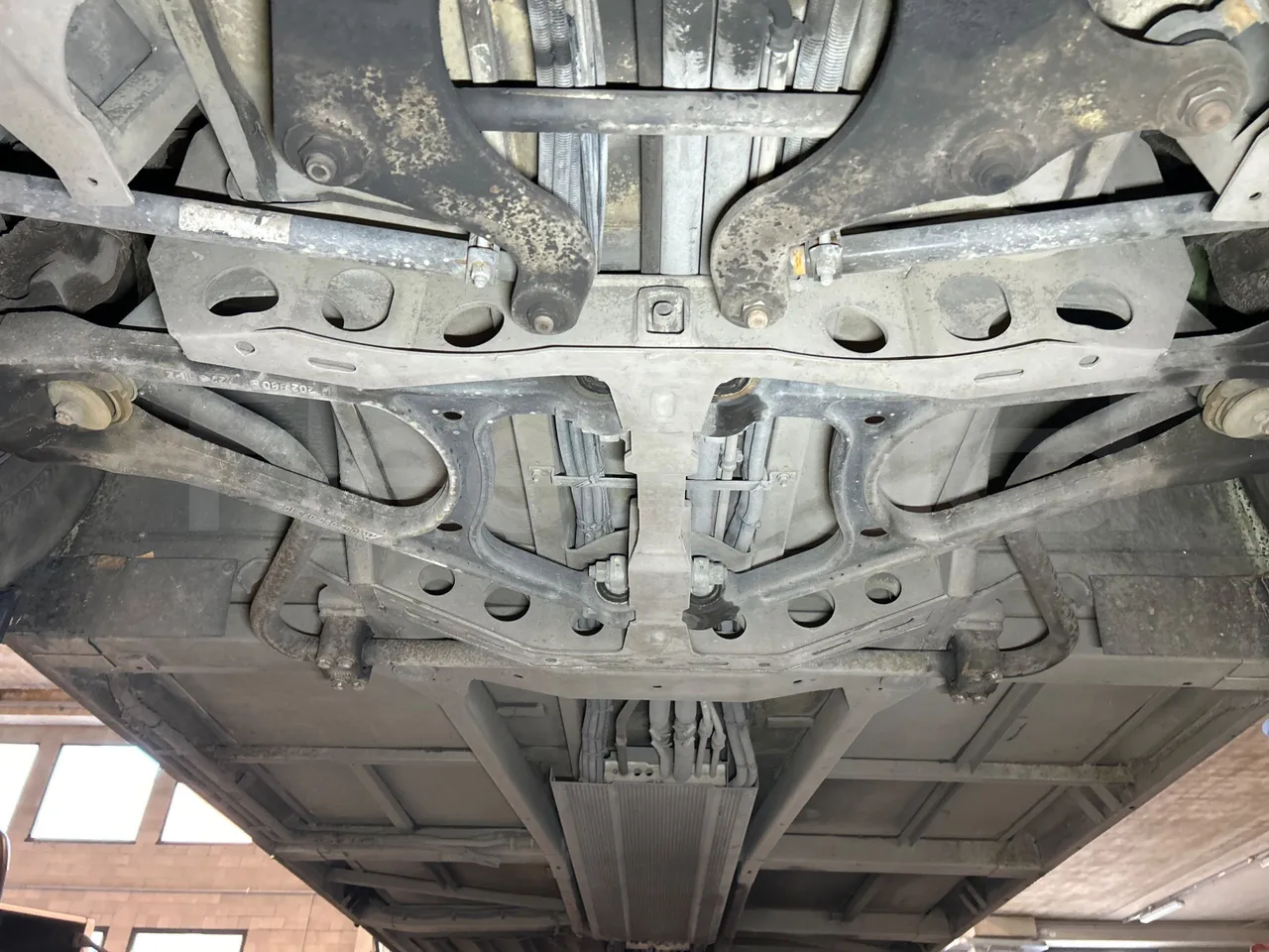 Mercedes-Benz O 530 G- 3P - Euro5 - 260kW - 17.940mt - front axle central