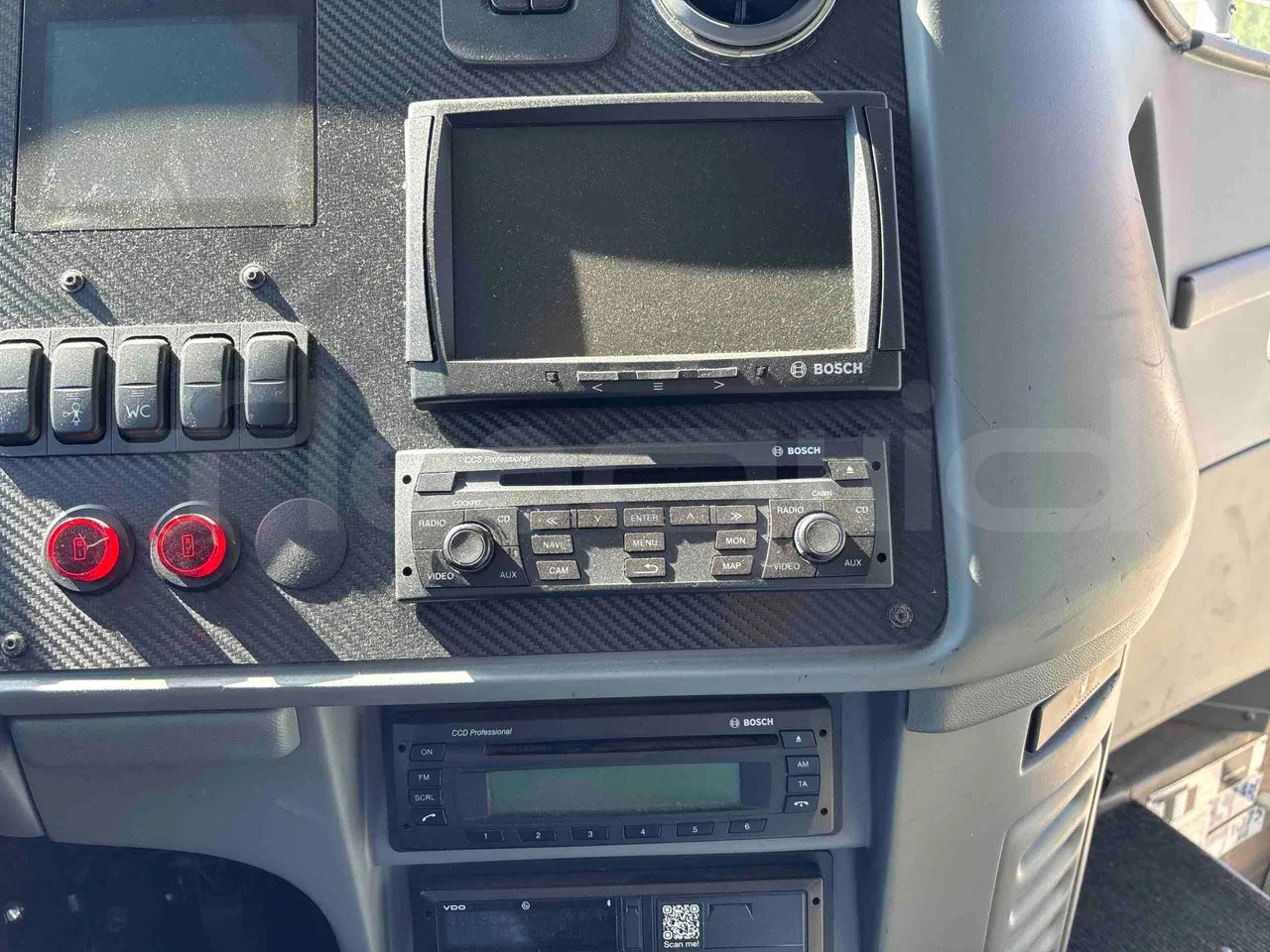 Scania M330 TDX1X3 - Euro6 - 331kW - 13mt - radio accessories photo