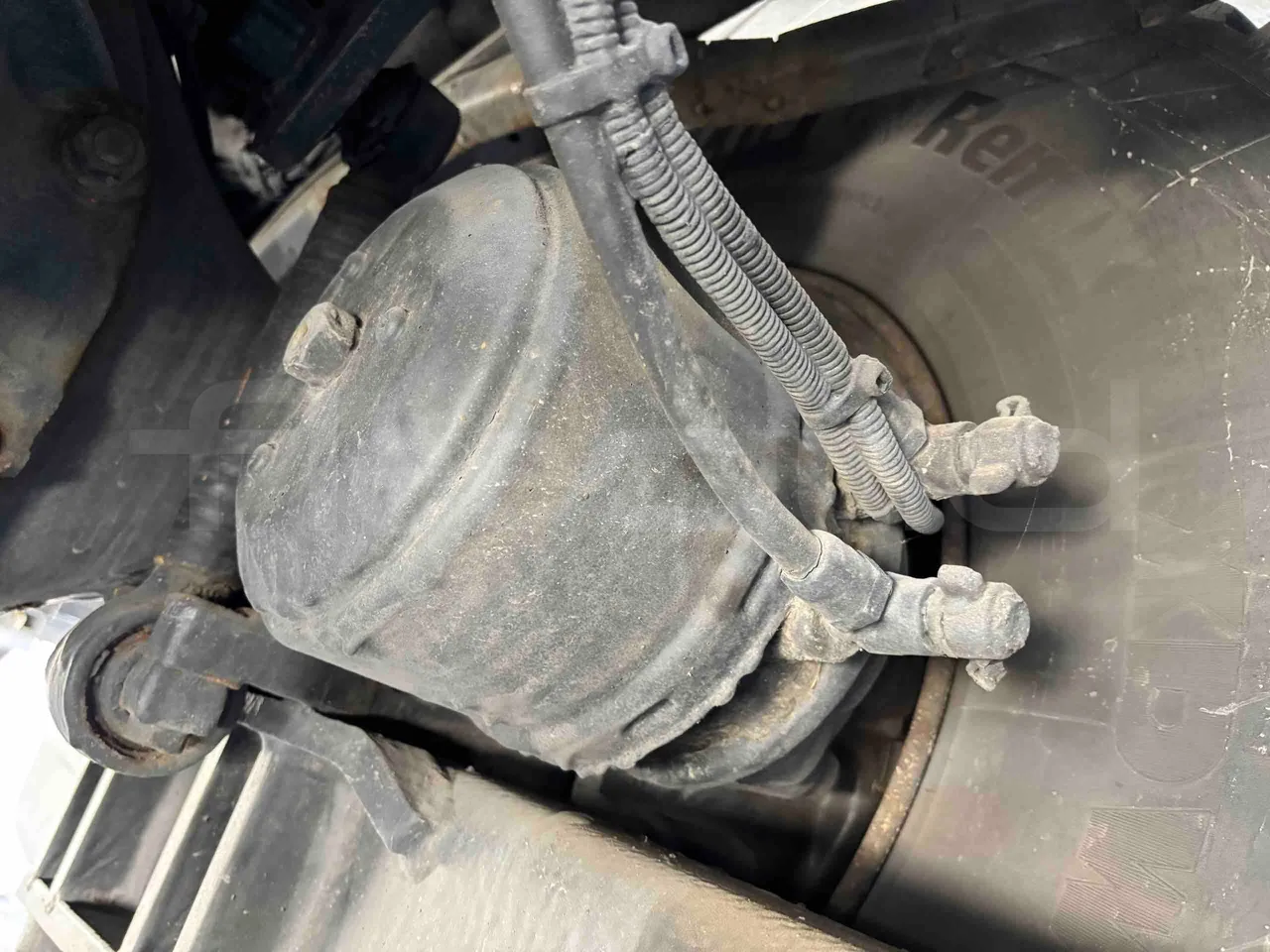 Scania M330 TDX1X3 - Euro6 - 331kW - 13mt - axle 2 caliper brakes right