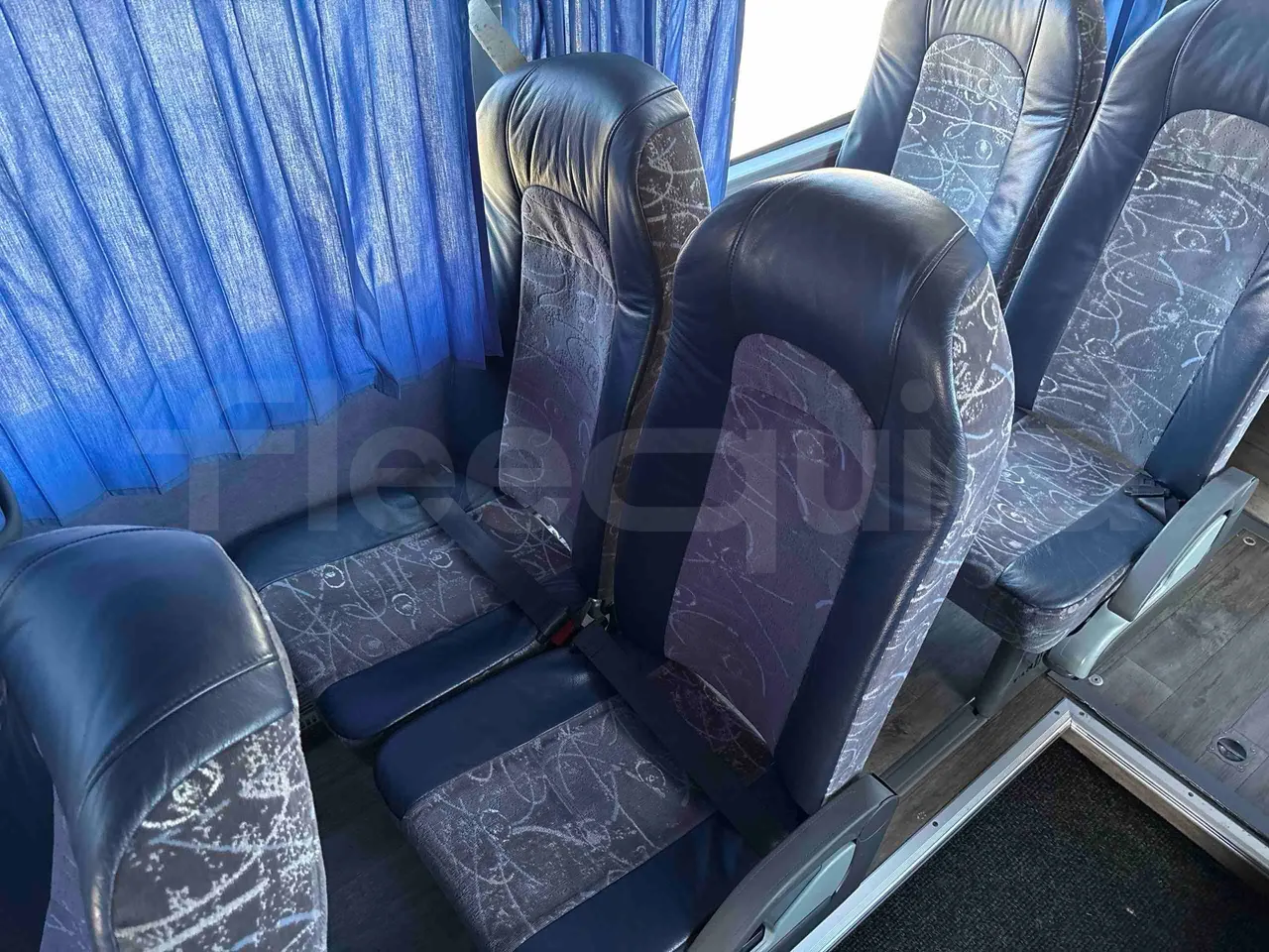 Scania M330 TDX1X3 - Euro6 - 331kW - 13mt - central seat safety belt