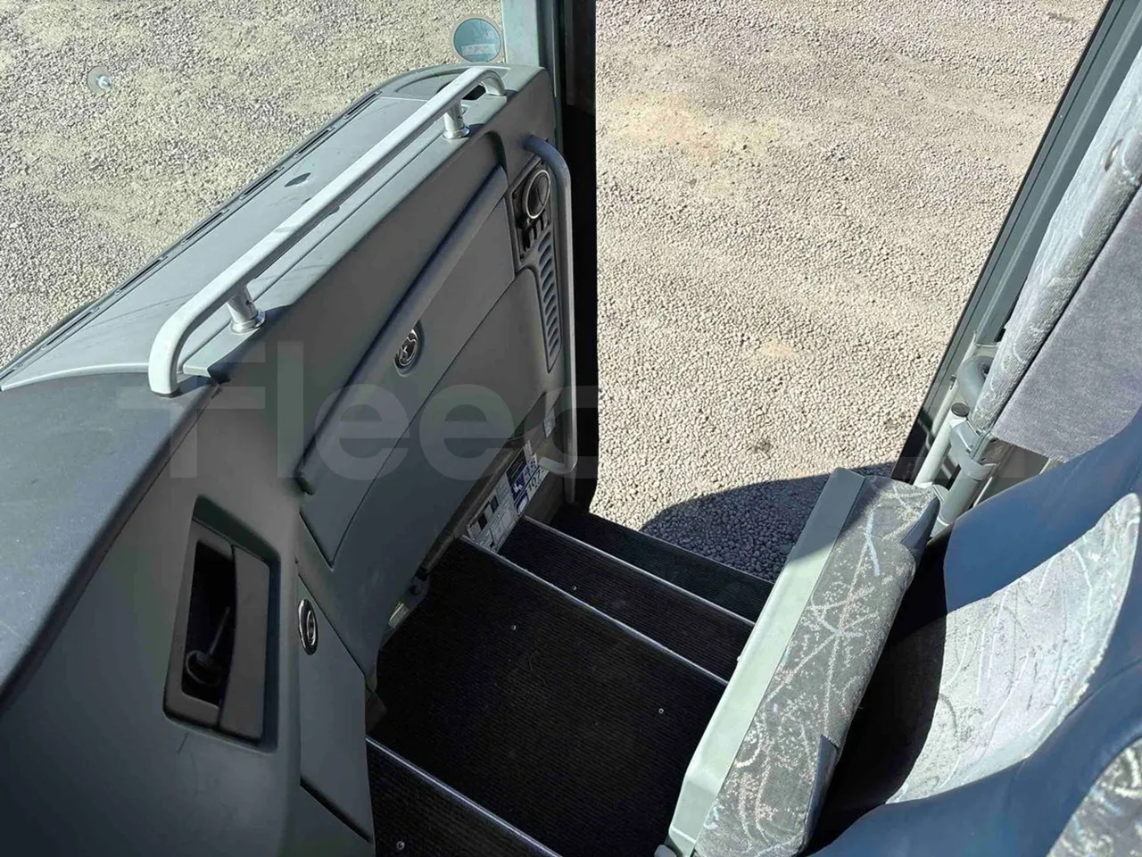 Scania M330 TDX1X3 - Euro6 - 331kW - 13mt - handrails photo