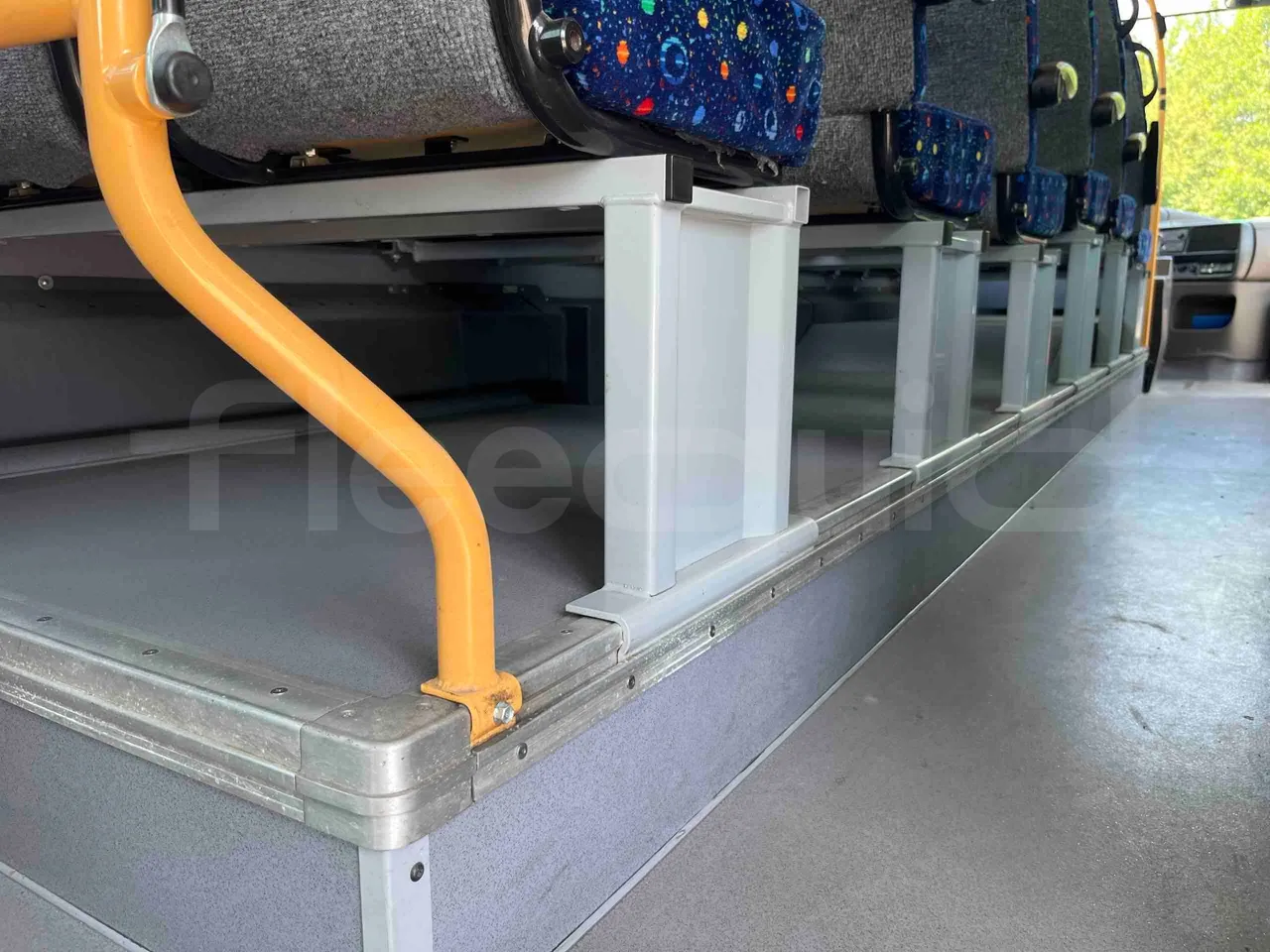 Iveco Crossway - usb charging detail