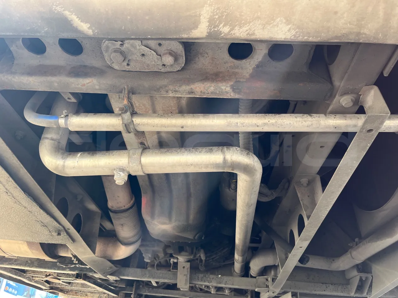 King Long XMQ6127 420-3 - Euro5 - 287kW - 12mt - engine without protection