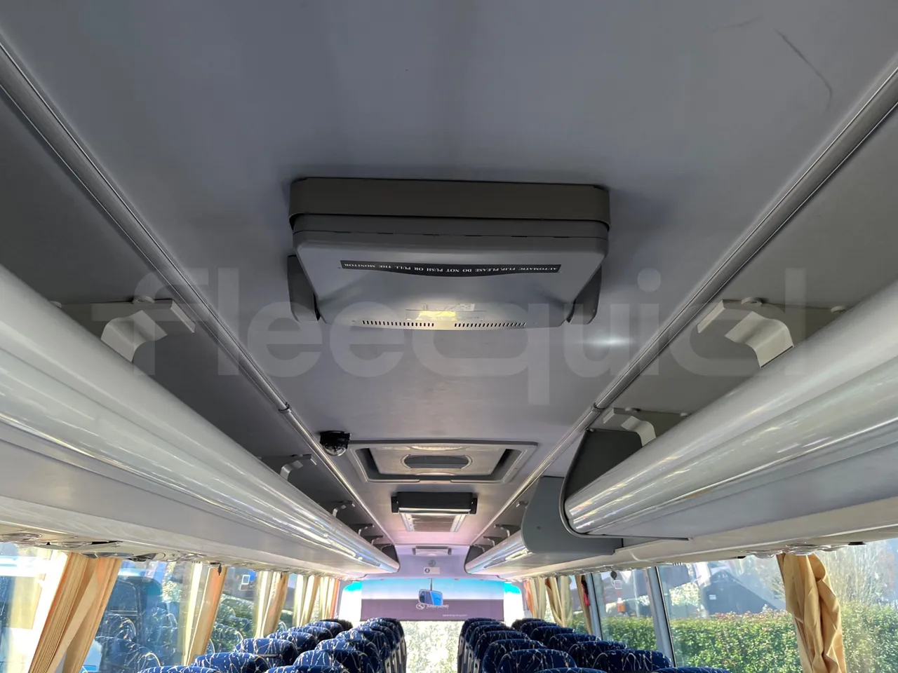 King Long XMQ6127 420-3 - Euro5 - 287kW - 12mt - monitor detail photo