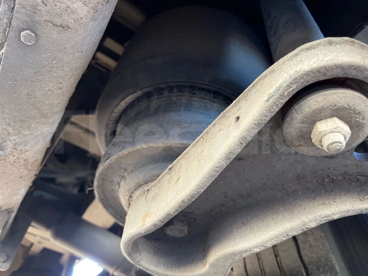 King Long XMQ6127 420-3 - Euro5 - 287kW - 12mt - axle 3 air springs 1 right