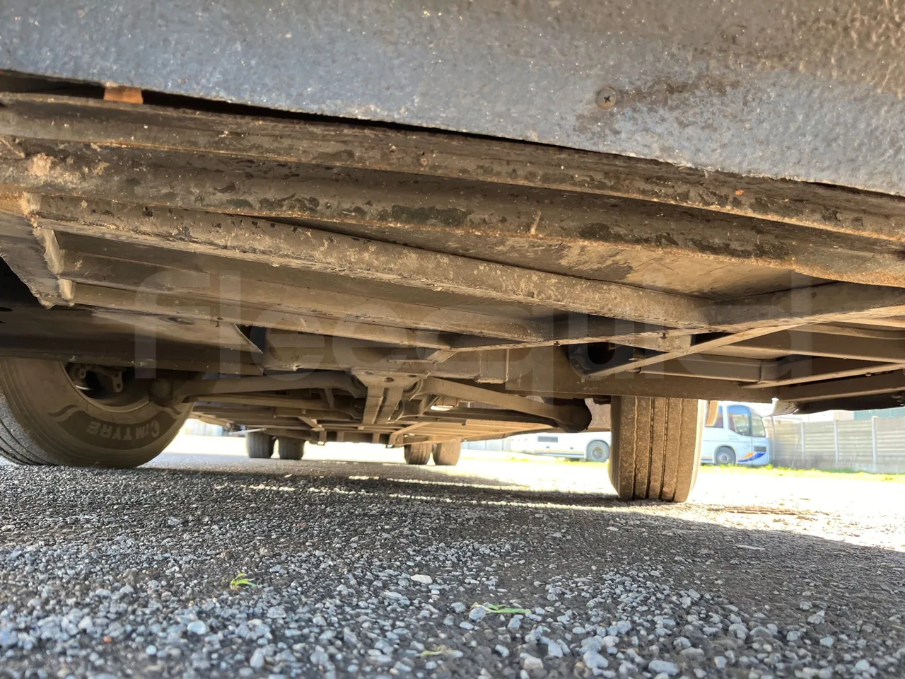 King Long XMQ6127 420-3 - Euro5 - 287kW - 12mt - front undercarriage from front