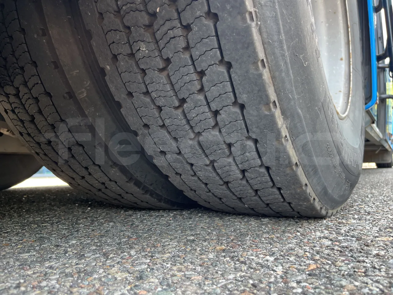 Iveco Crossway - Second Axle Right Side: Tyre Tread