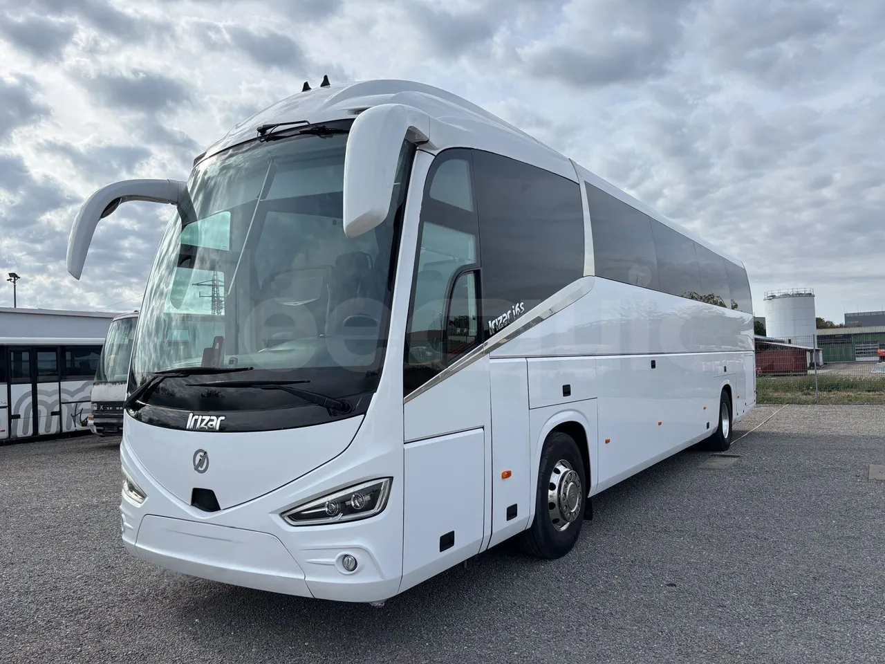 Irizar i6 - 3/4 Front Left Side