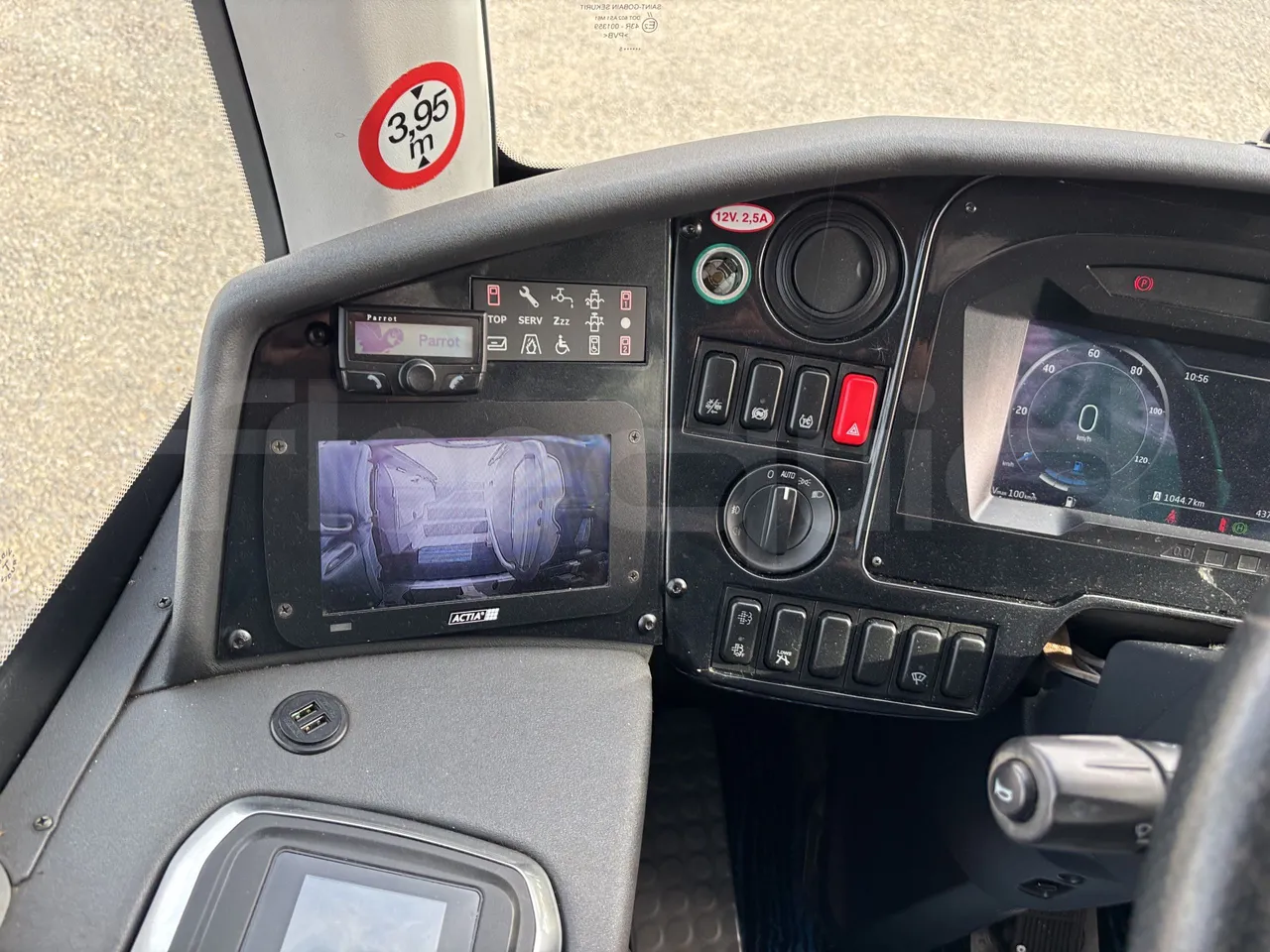 Irizar i6 - Onboard Device 2