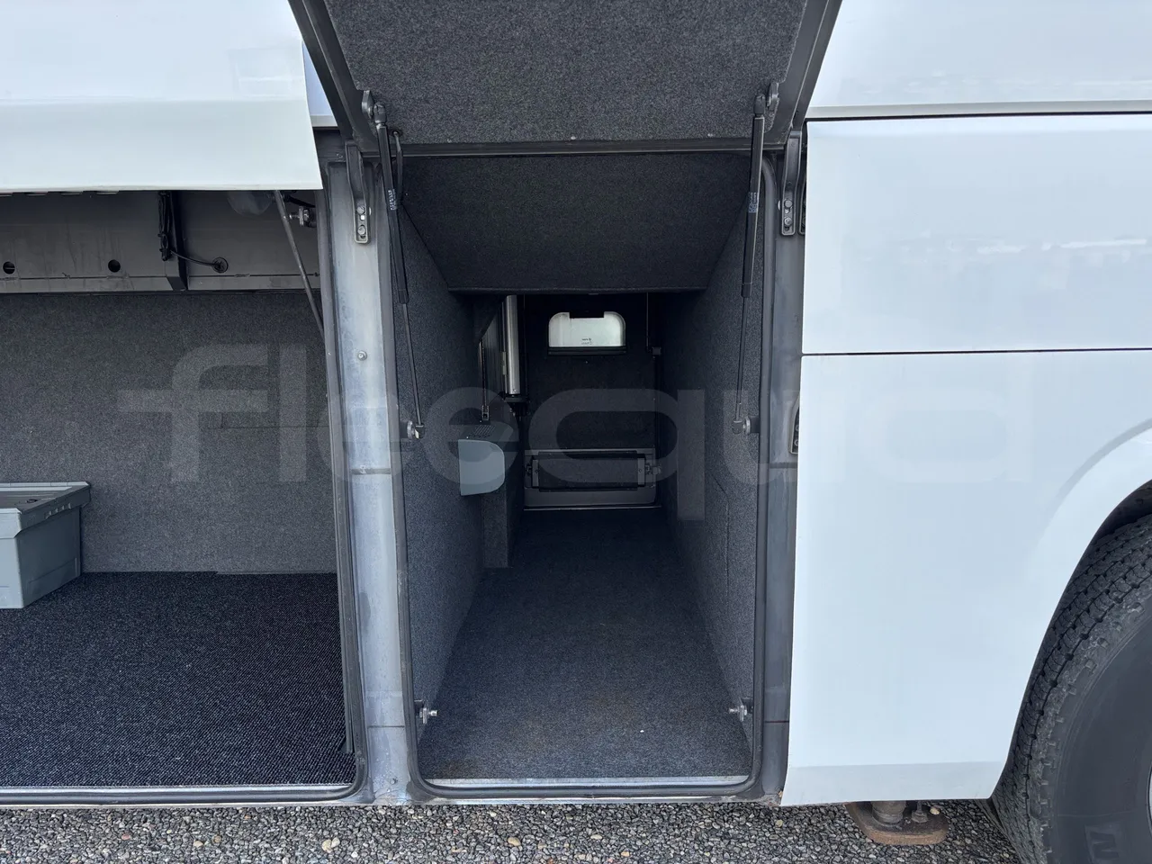 Irizar i6 - Driver's Bunk