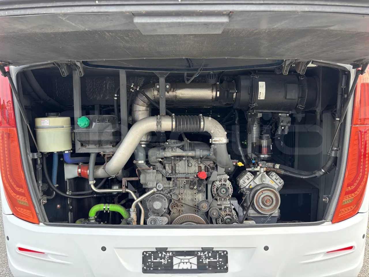 Irizar i6 - Rear Hatch Open