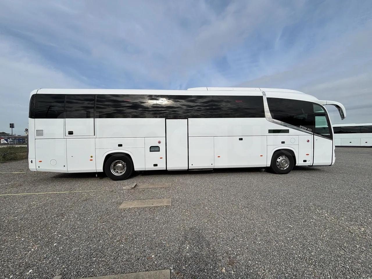 Irizar i6 - Right Side