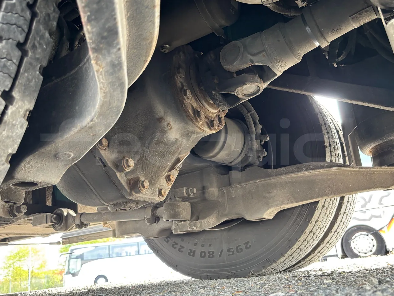 Irizar i6 - Second Axle Left Side