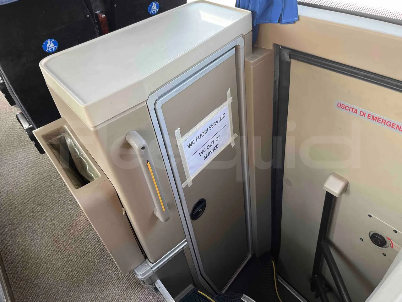 Iveco Magelys SFR2XX - EUR6 - 294kW - 12.265m - toilette accessories photo