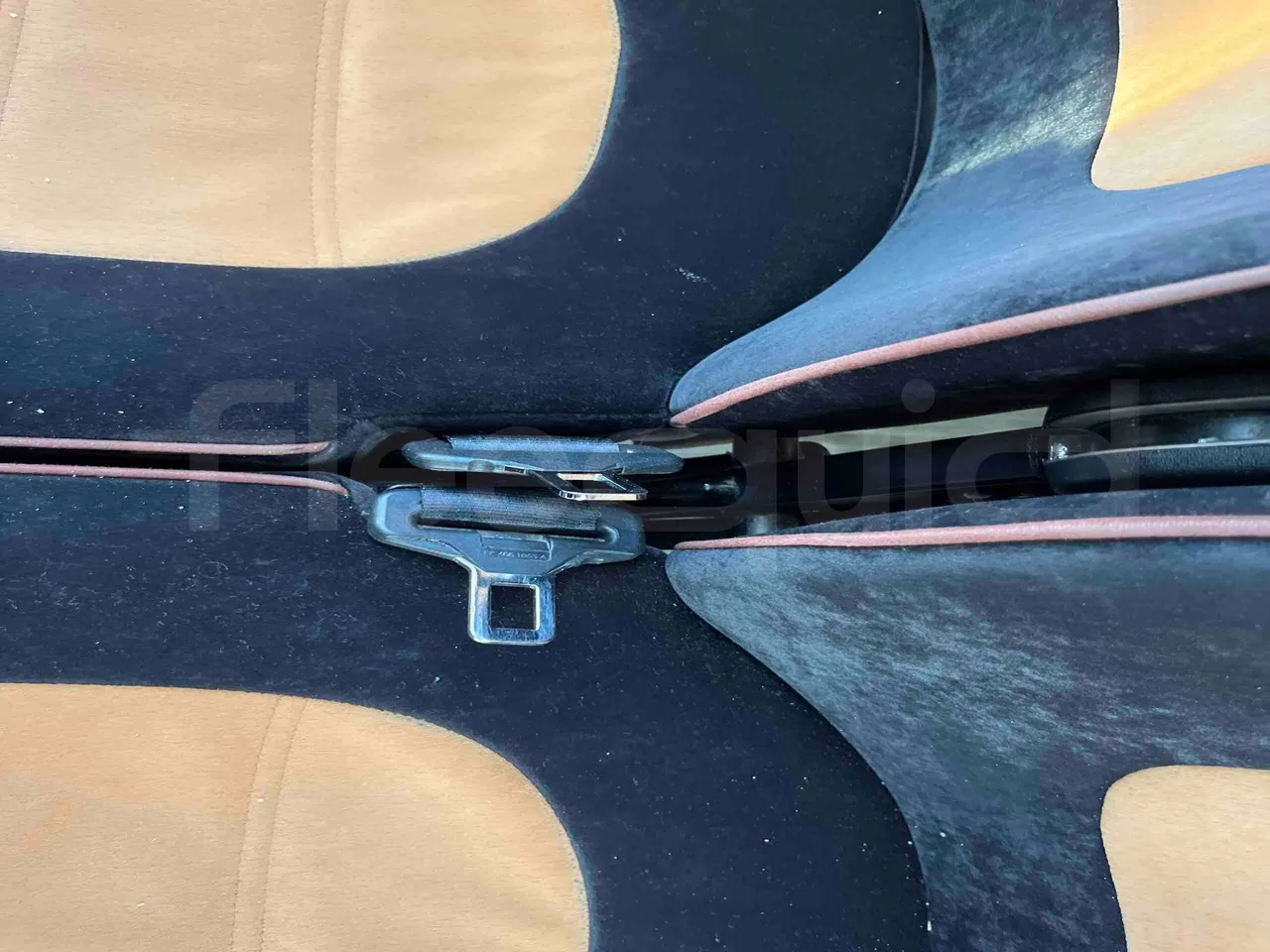 Iveco Magelys SFR2XX - EUR6 - 294kW - 12.265m - central seat safety belt