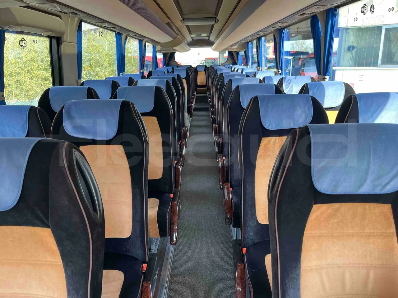 Iveco Magelys SFR2XX - EUR6 - 294kW - 12.265m - interior reverse seats driver height