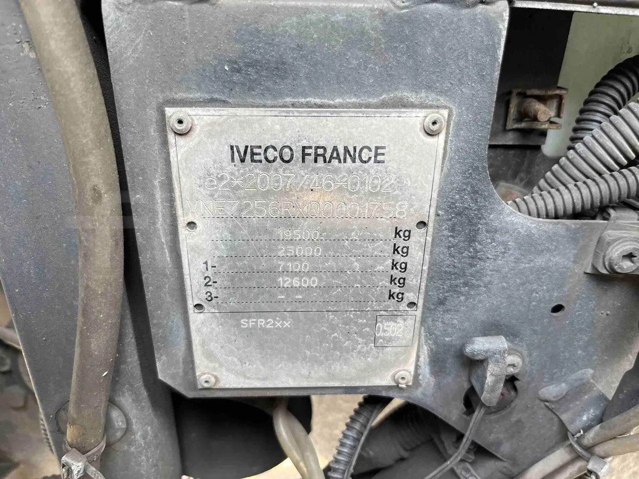 Iveco Magelys SFR2XX - EUR6 - 294kW - 12.265m - vehicle plate photo