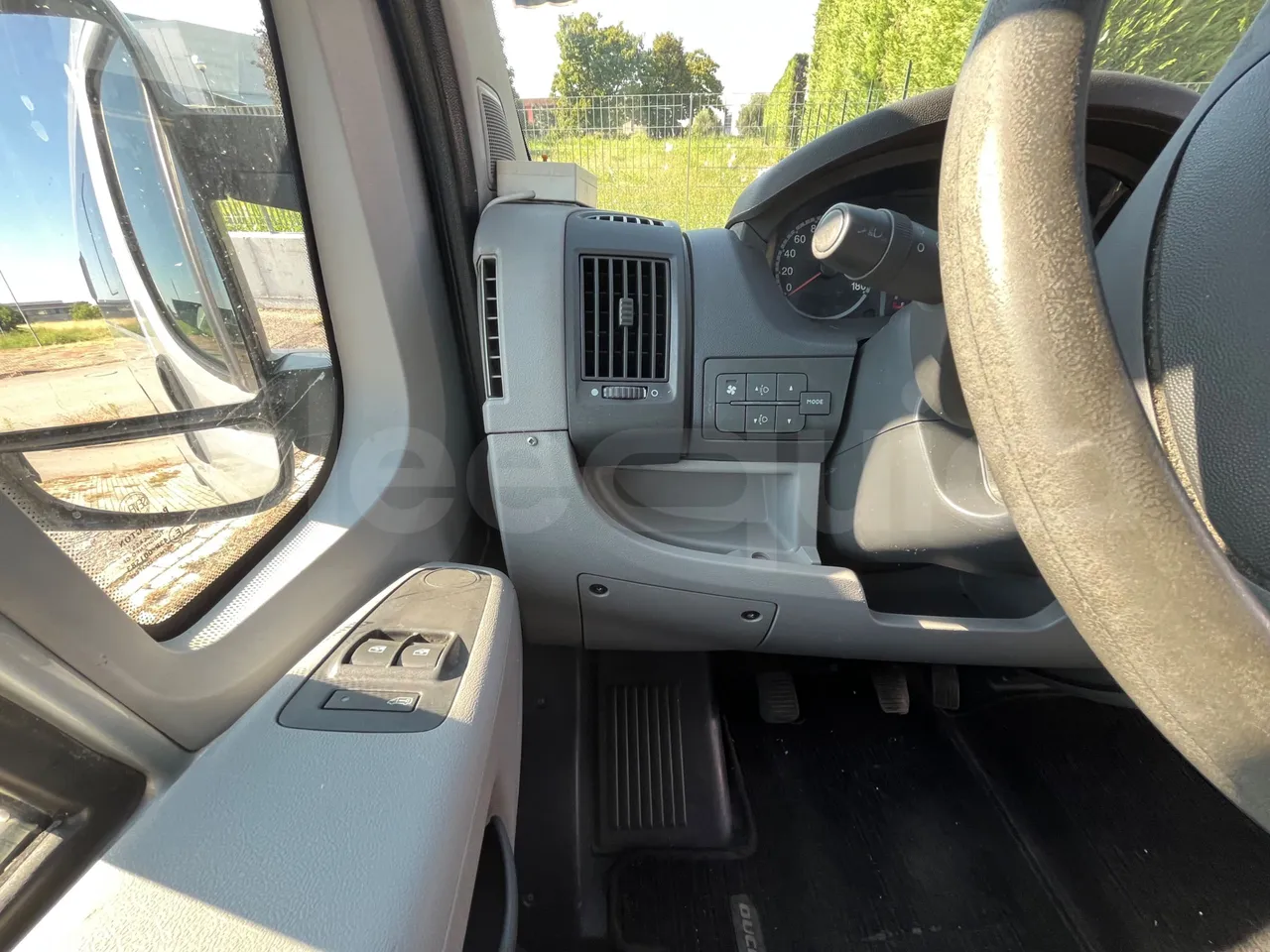 Fiat Ducato 250B/Euro4 - 0.88 Kw - 5,413 Mt - dashboard lights on