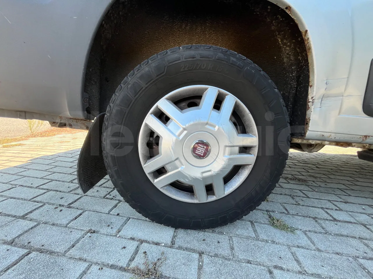 Fiat Ducato 250B/Euro4 - 0.88 Kw - 5,413 Mt - front left tire measurements